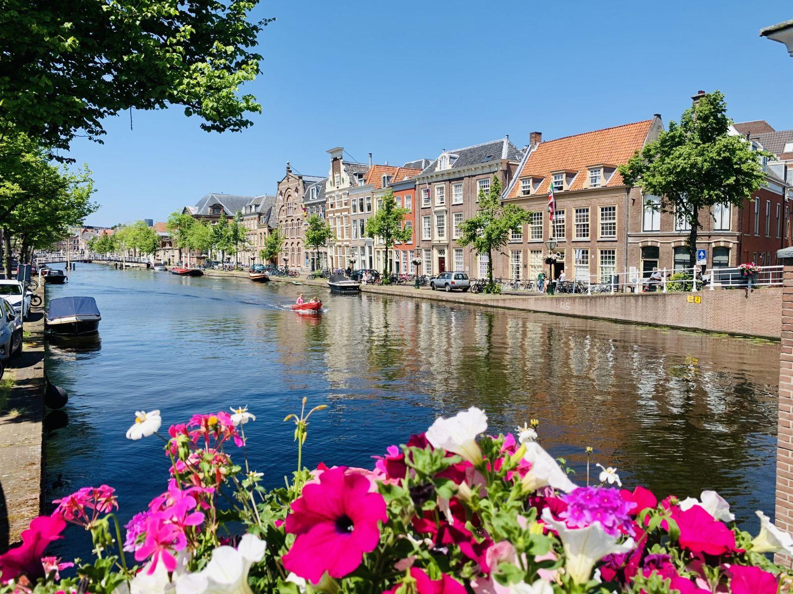betaalbare arrangementen hotels leiden